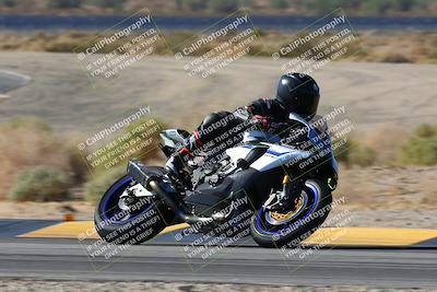 media/Oct-21-2024-Moto Forza (Mon) [[0d67646773]]/B Group/Session 2 (Turn 14)/